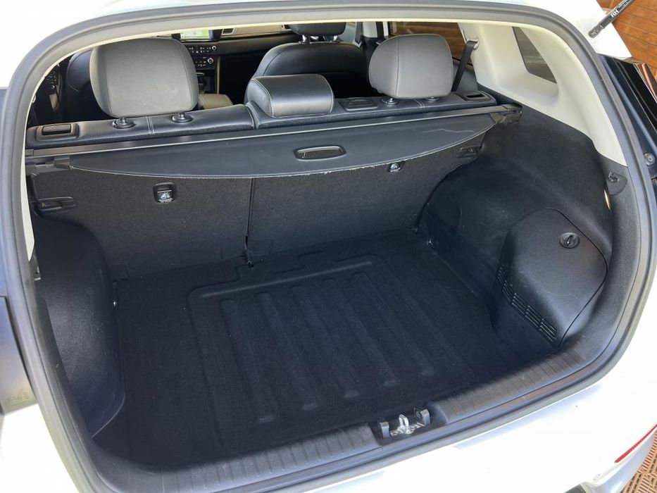 Kia Niro 1.6 GDi HEV Drive