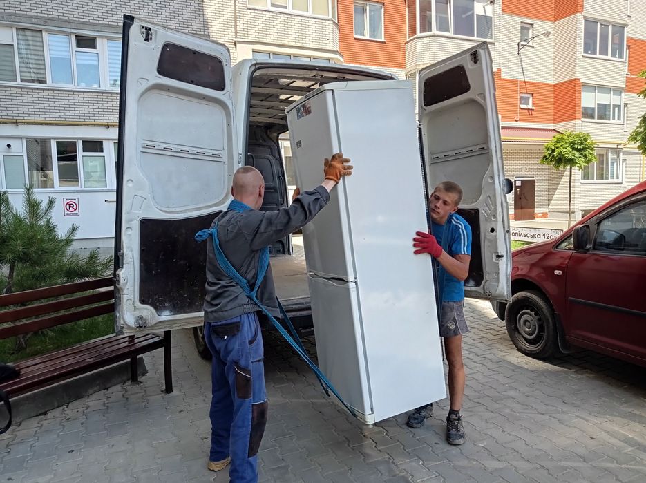 ПЕРЕЇЗДИ + вантажні перевезення, грузоперевозки, вантажне таксі