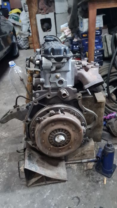 Двигун Audi 100 c3 рядний 5-циліндровий 2.3