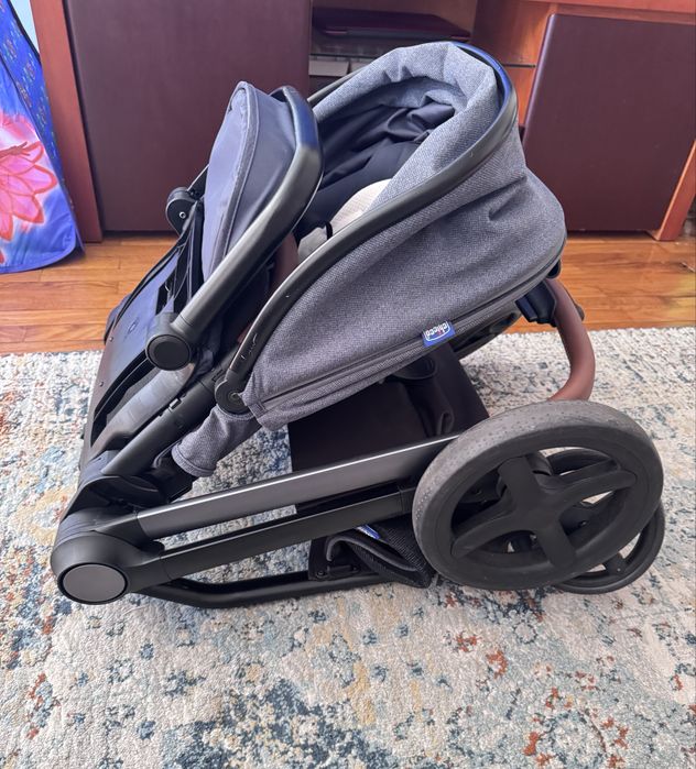Carrinho DUO Chicco Mysa - Cadeira Auto First Seat