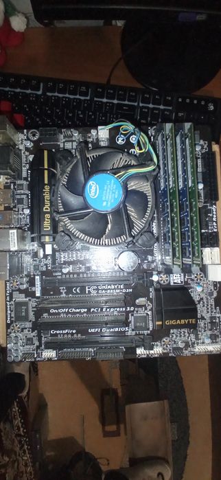 Продам комплект: i5-4690 / 16GB DDR3 / B85