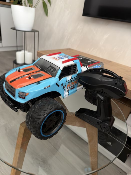 Samochód RC Horizon King 4x4 – jak nowy, duży model terenowy
