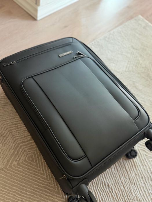 Walizka Samsonite nowa czarna oryginalna z USA