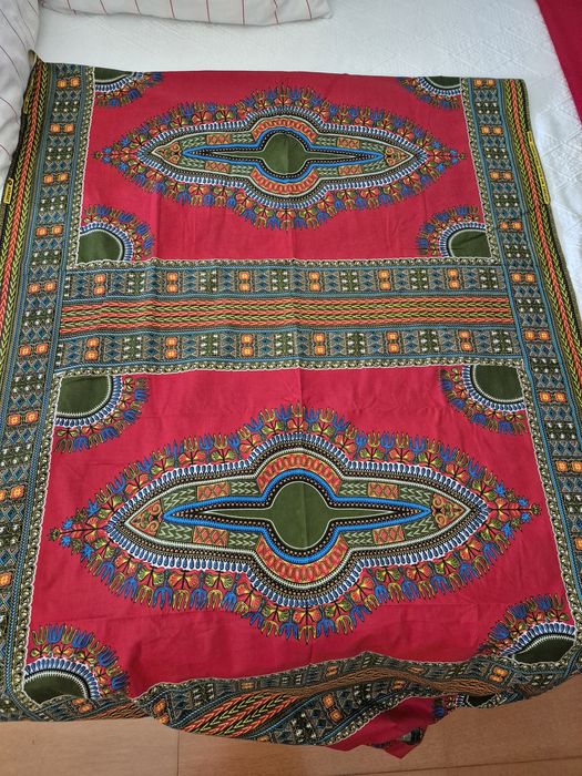 Capulana encarnada
