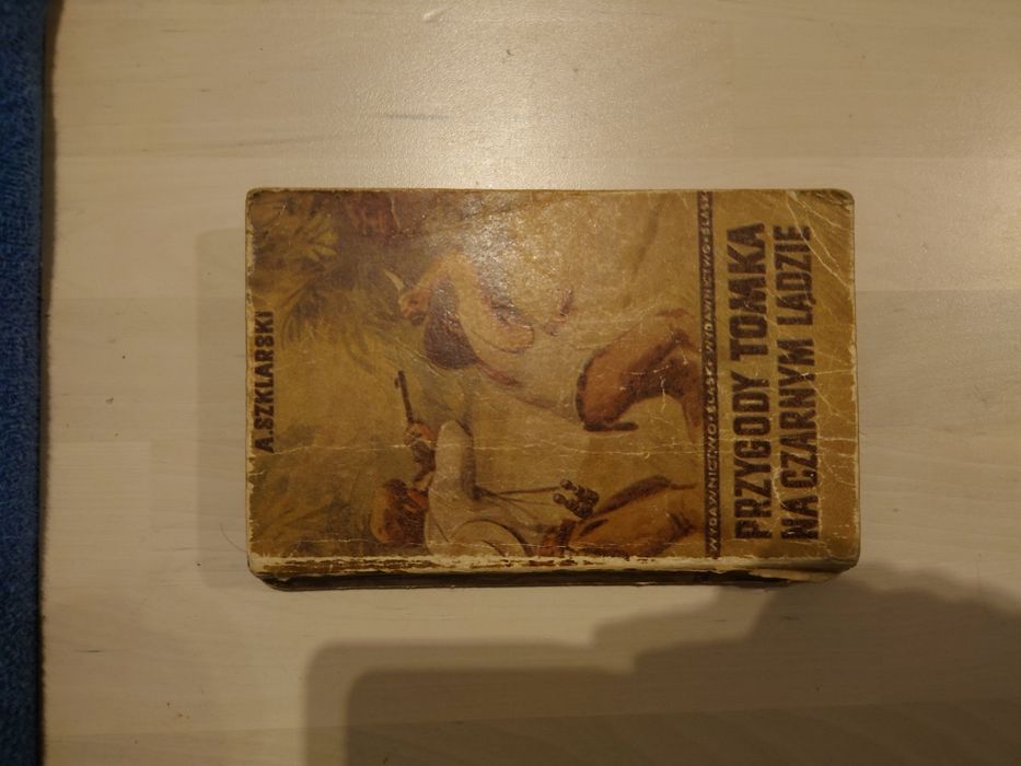 Przygody Tomka na czarnym lądzie - Szklarski