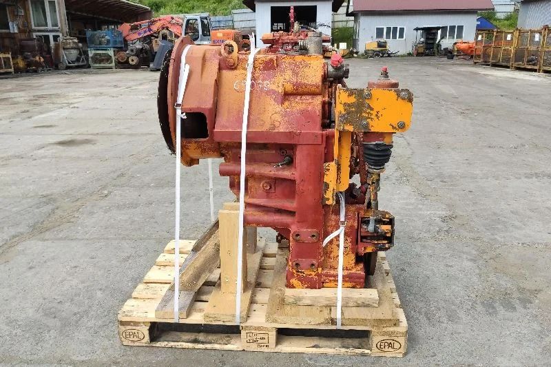 Skrzynia biegów 4WG-250 do ładowarki Hyundai HL770