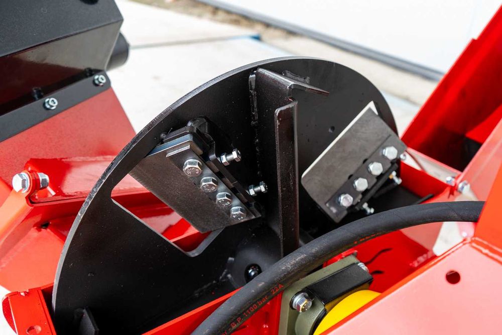 Rozdrabniacz tarczowy do drewna gałęzi REMETCNC RT-630R== NOWY MODEL