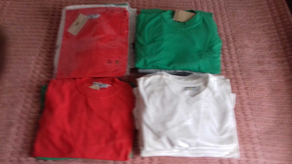 T. shirts S M XL XXL