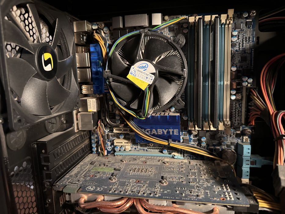 Komputer stacjonarny