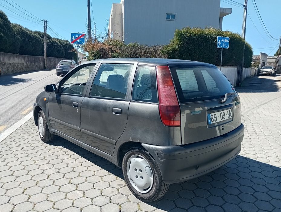 Fiat Punto 1.7 TD 5 lugares