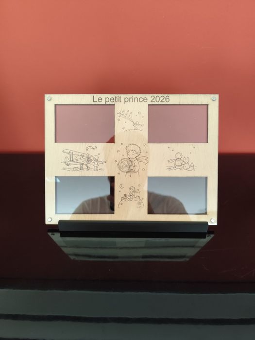 Expositor moedas príncipezinho 2€ de França 2026