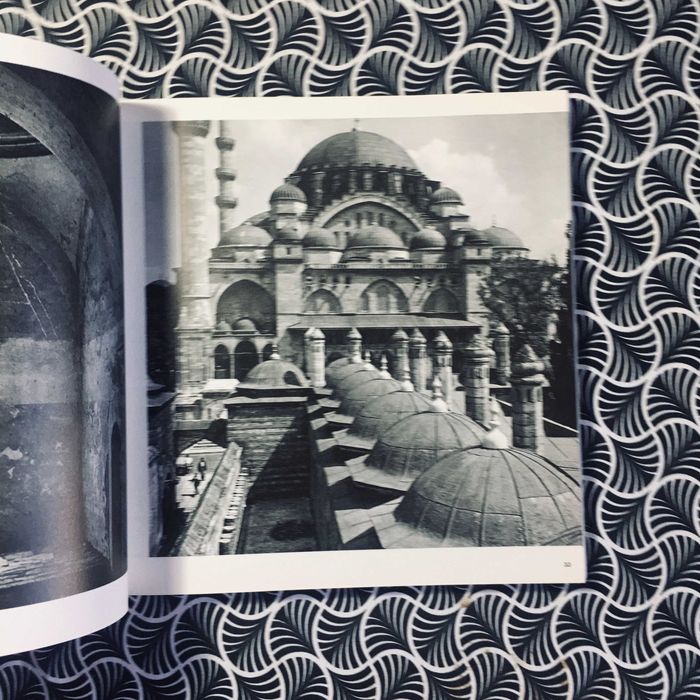 Architecture of the World: Ottoman Turkey - Ulya Vogt-Goknil