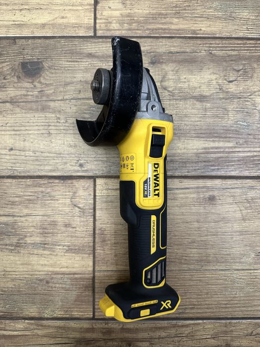 DeWALT Szlifierka kątowa XR 125MM 18V DCG405