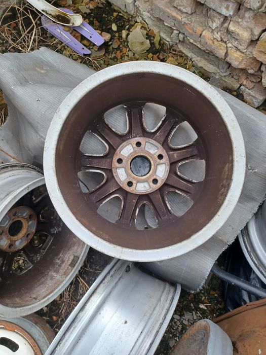 Продам диски R15 vw