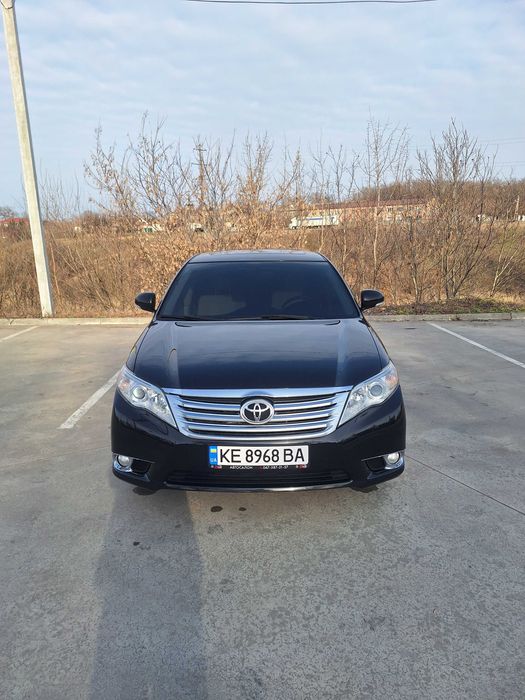 Toyota Avalon в гарному стані