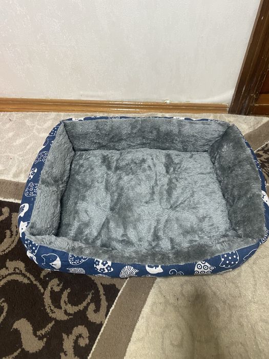 Будиночок , лежанка, для котів/собак різні