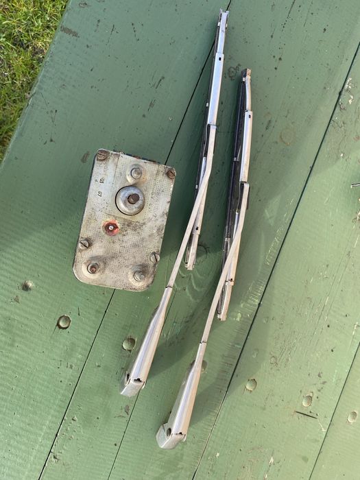 Trabant Silnik wycieraczek przód 6V 8W wycieraczki przełącznik kierunk