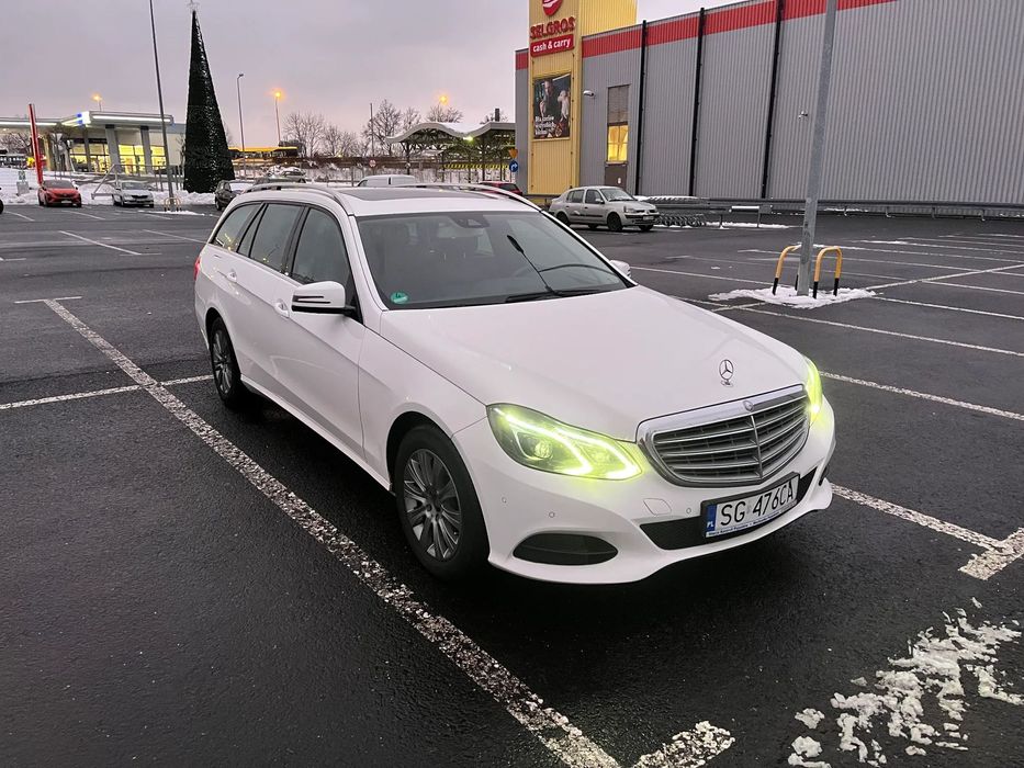 Mercedes-Benz Klasa E Mercedes E300 Blutec Hybrid Pierwszy Właściciel w Polsce