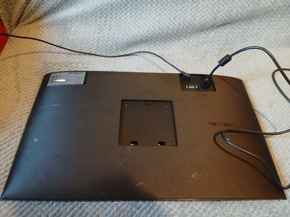 Monitor LED Samsung 24 cale f24t400fhr