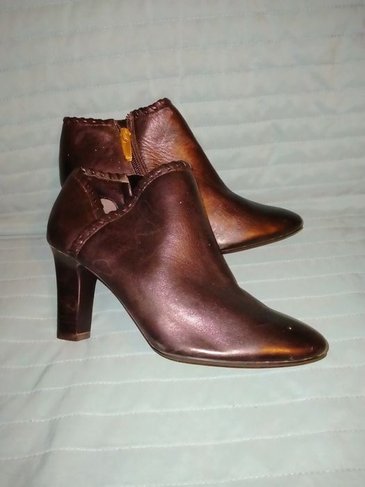 Buty damskie r.7B Ralph Lauren skóra