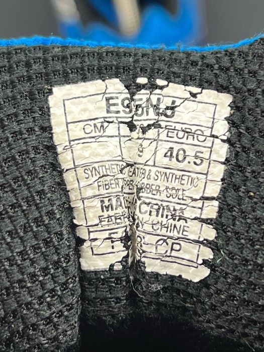 Кроссовки Asics р(40.5)