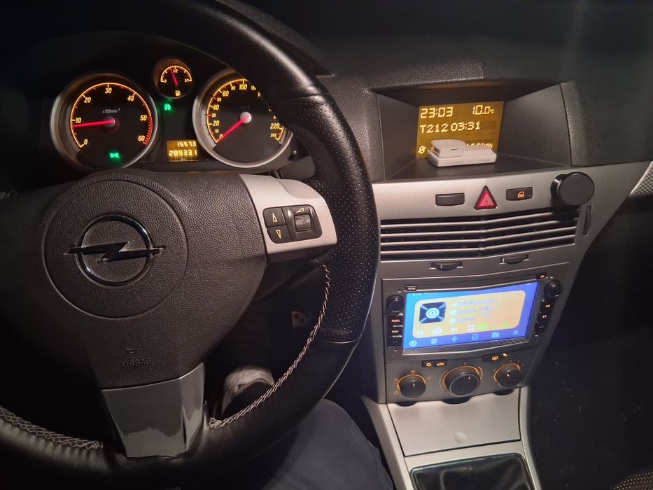 Opel astra gtc 1.3