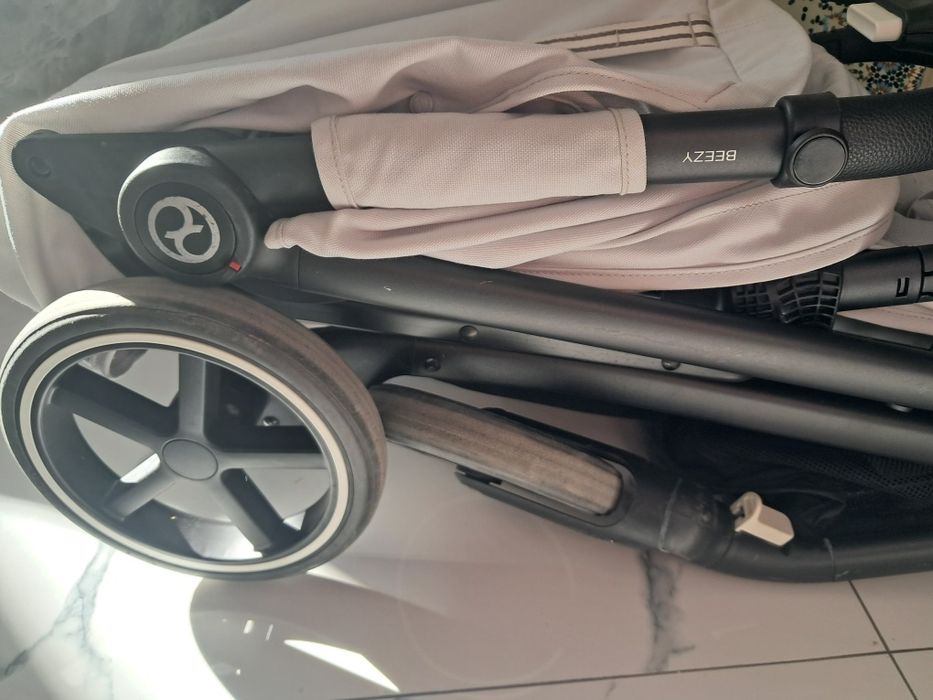 Прогулочная коляска cybex beezy fog grey