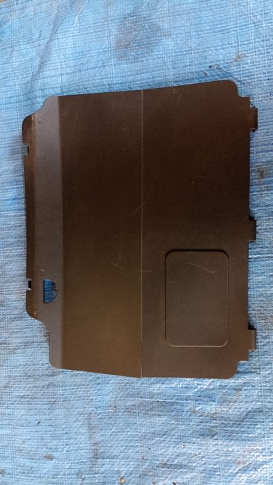 Захист акумулятора кришка ніші багажника Audi Q5