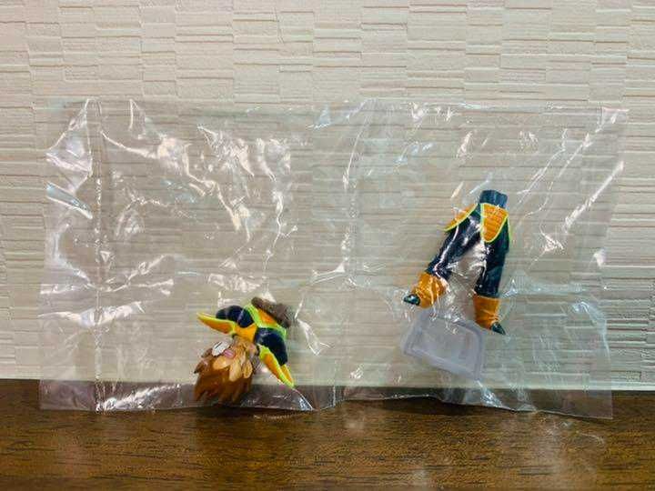 Dragon Ball Z HG Batalha Pela Terra - Vegeta Initial Version