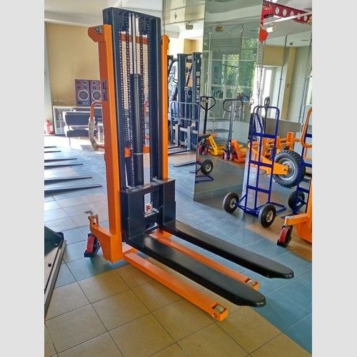 Погрузчик - штабелер гидравлический 1-2т в Одессе для склада