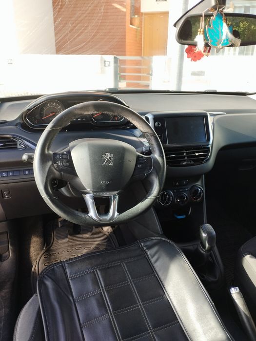 Oportunidade Peugeot 208