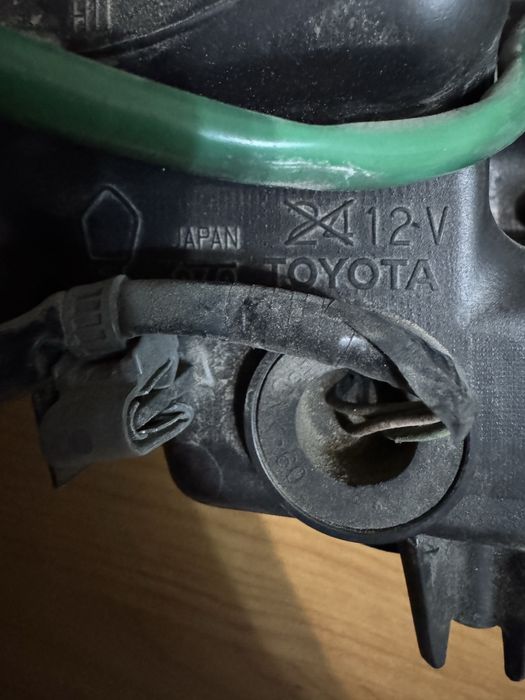 Ліва фара LEXUS ES250/300H/350 дорест (2012-2015)