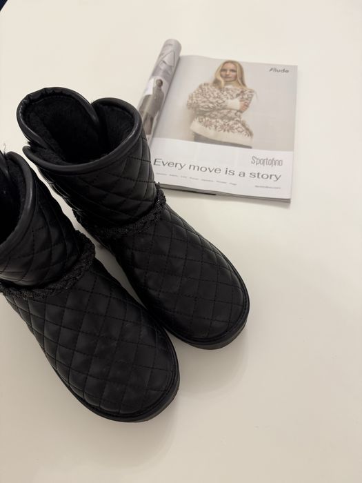 Уггі з натуральноі шкіри ,утеплювач вовна