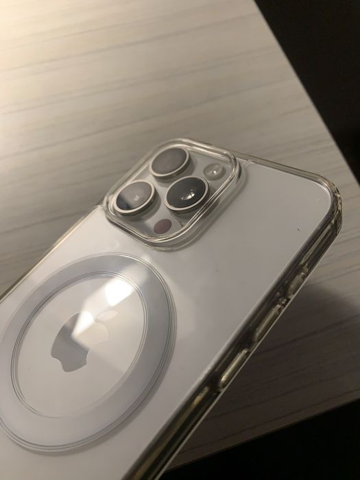 Iphone 15pro max 256gb biały