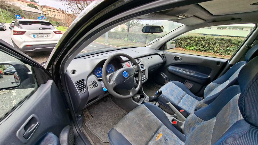 Honda HRV para retificação parcial do motor ou peças