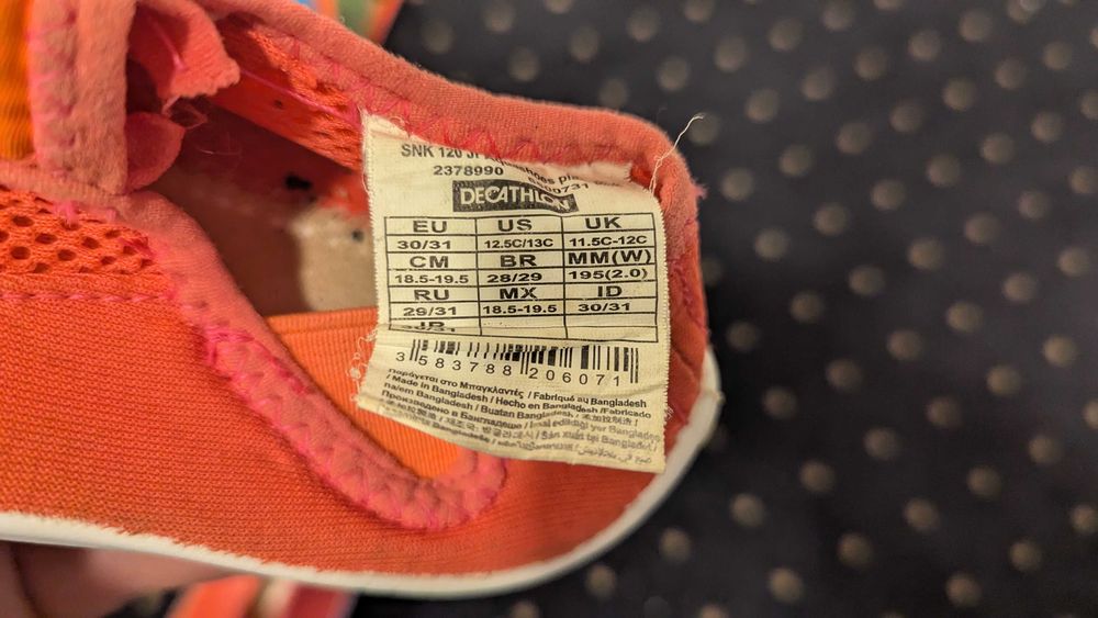 Buty do pływania dla dziewczynki
