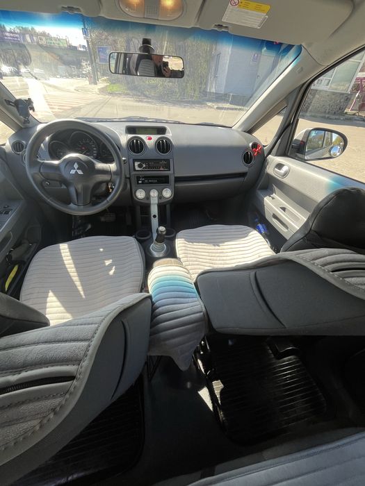 Продам Mitsubishi kolt автомат