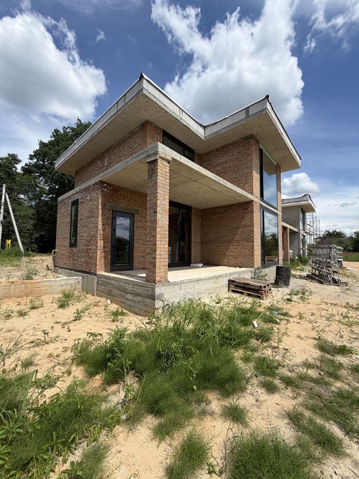 Продаж сучасного будинку біля лісу в с. Хотів | 220м² + SPA-комплекс | Без комісії. Газ