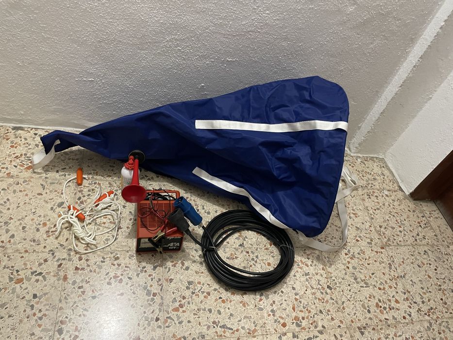 Material diverso para barcos