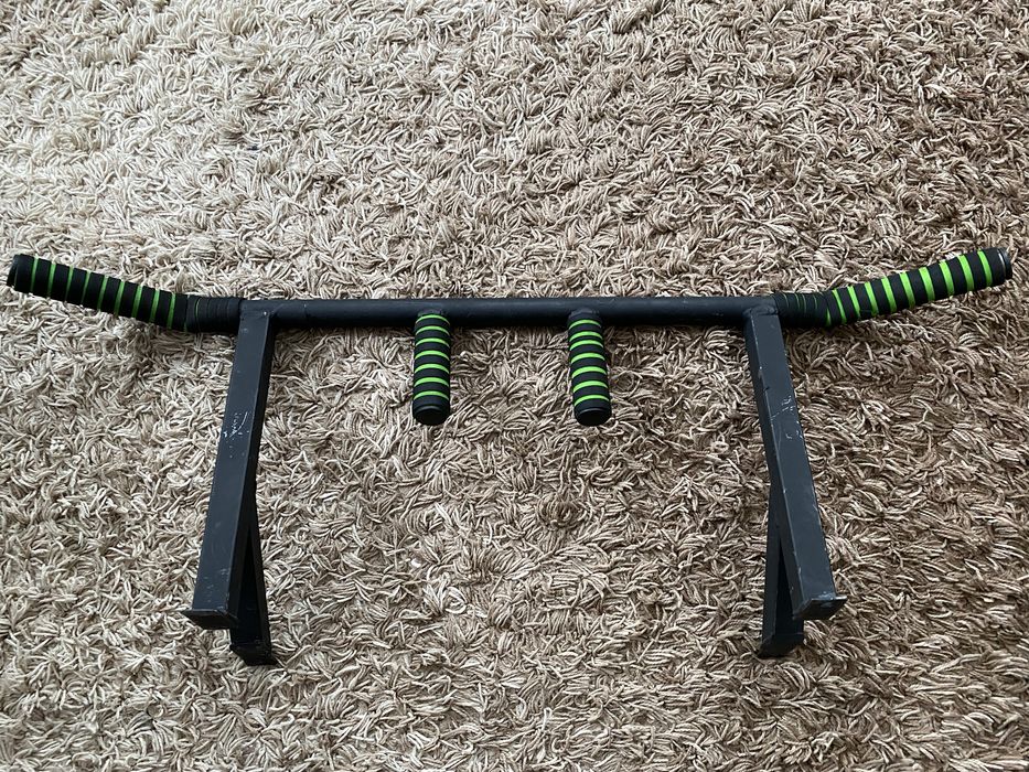 Новий турнік міцний