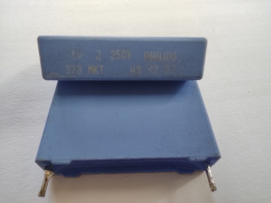 Продам плівкові конденсатори 1мкф 250В