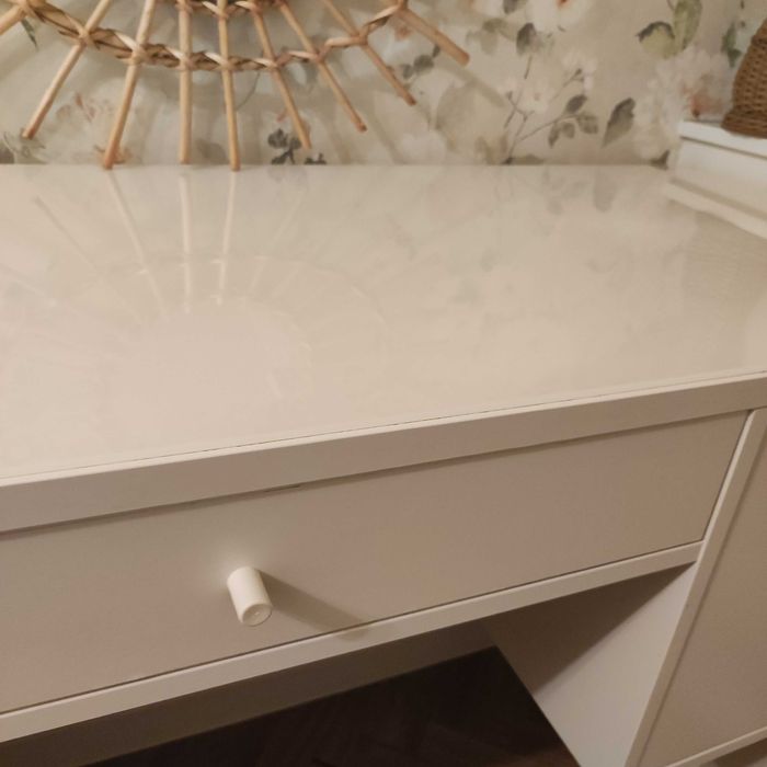 Toaletka / biurko Ikea Syvde