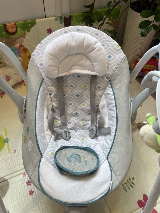 Крісло-гойдалка Ingenuity ConvertMe, дитячий шезлонг