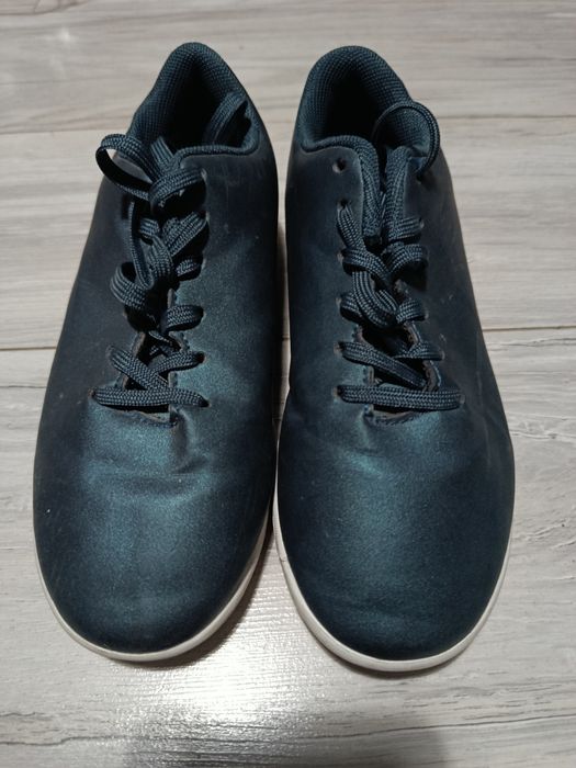 Buty do piłki nożnej