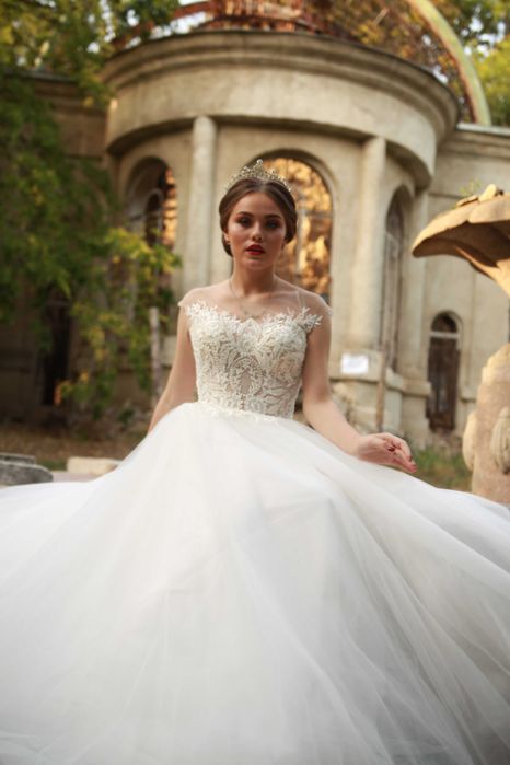 Продаж нових Весільних суконь (Одеса). Продажа новых свадебных платьев