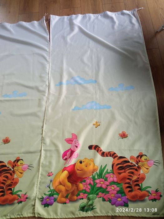 Dwie zasłony Kubuś Puchatek i przyjaciele 156x76 cm