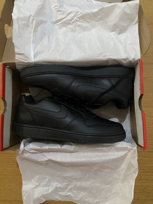Nike ebernon low