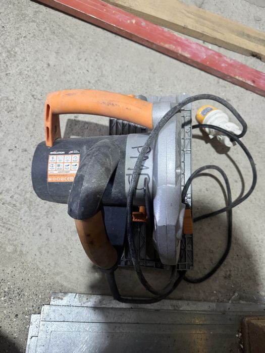 Продам   дискову пилу Evolution  110v
