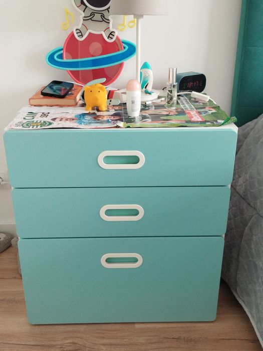 Conjunto IKEA para quarto de criança