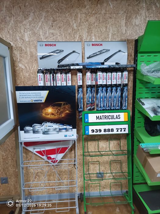 Urgente! Elevadores para oficina,Um de 4 T monofásico, e um 3 T tesoura monofásico, bom preço.